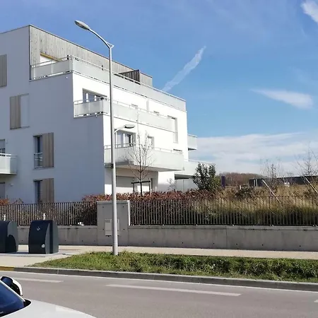 Les Terrasses Du Golf * Bezannes